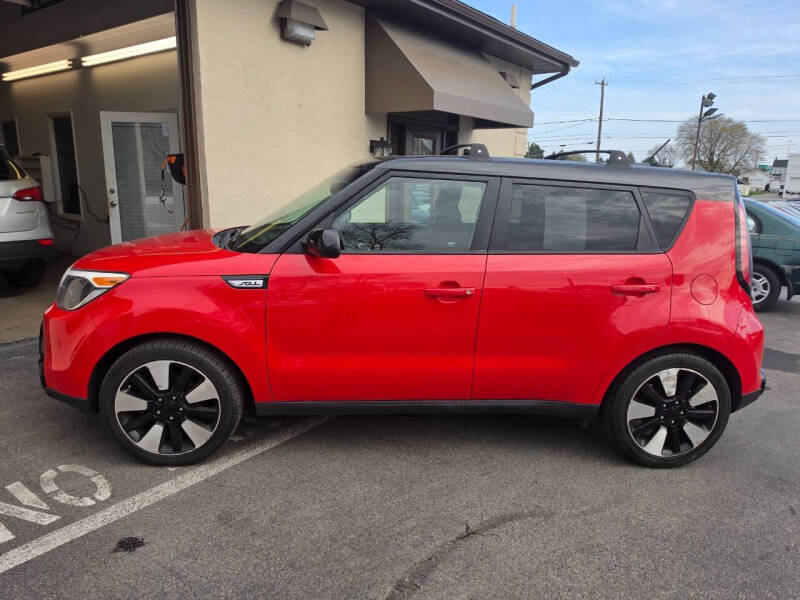 2016 Kia Soul +