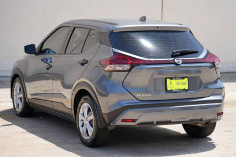 2021 Nissan Kicks S