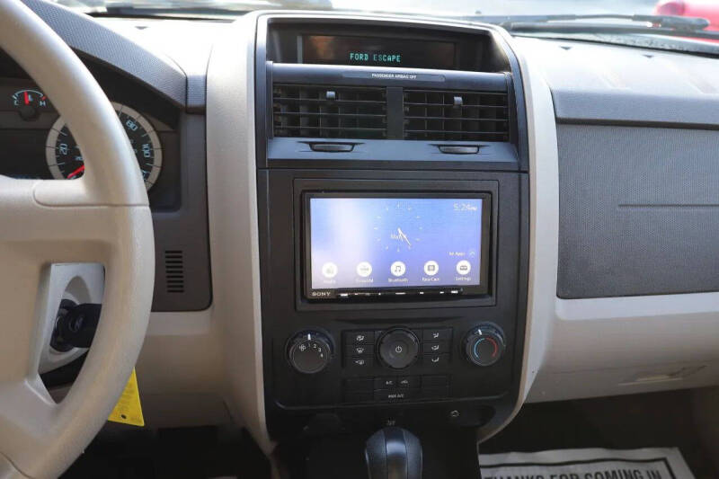 2011 Ford Escape XLS