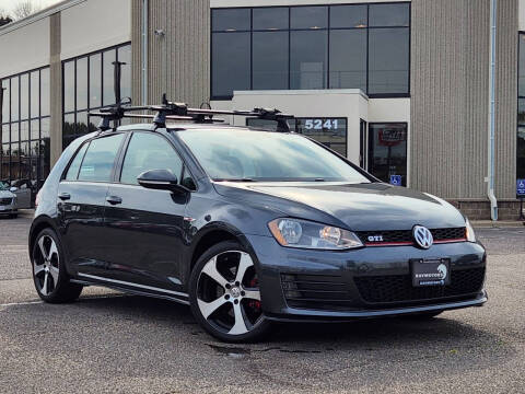 2016 Volkswagen Golf GTI SE