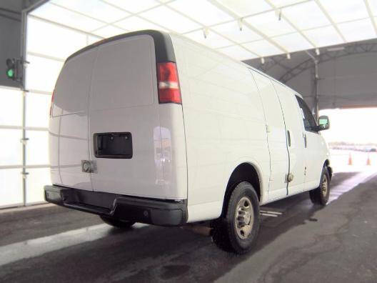 2020 Chevrolet Express 2500