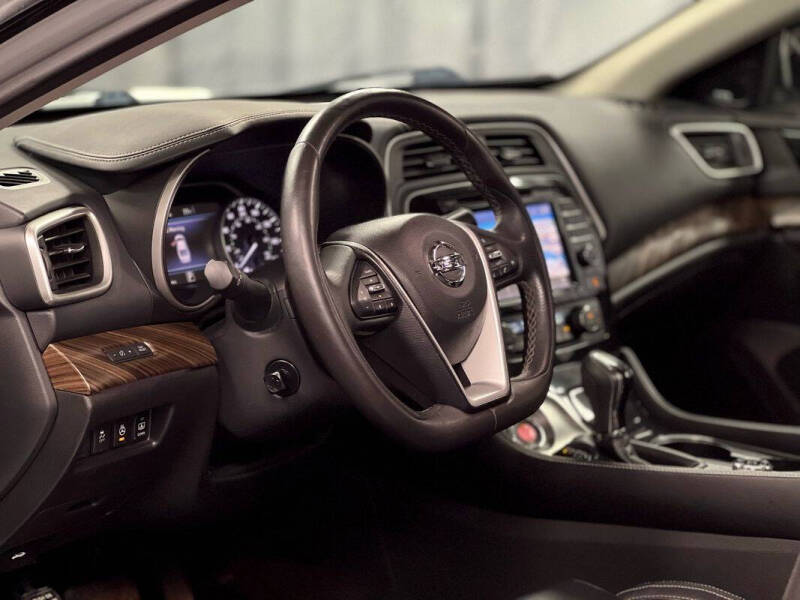 2018 Nissan Maxima Platinum