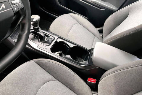 2025 Kia K4 LX