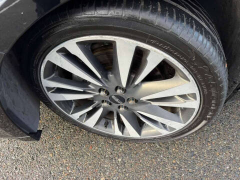 2017 Lincoln MKZ Hybrid Reserve