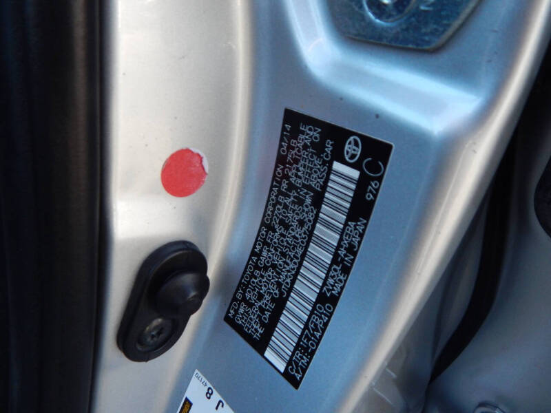 2014 Toyota Prius Three