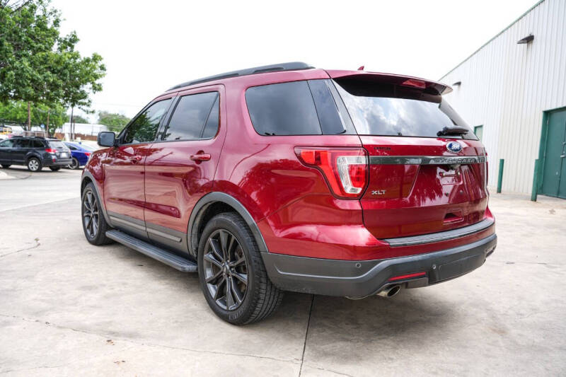 2018 Ford Explorer XLT