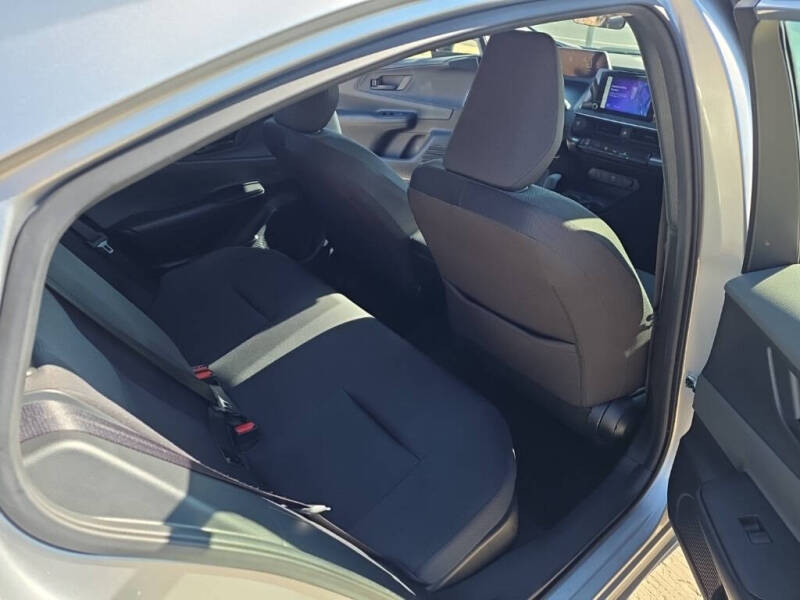 2024 Toyota Prius LE