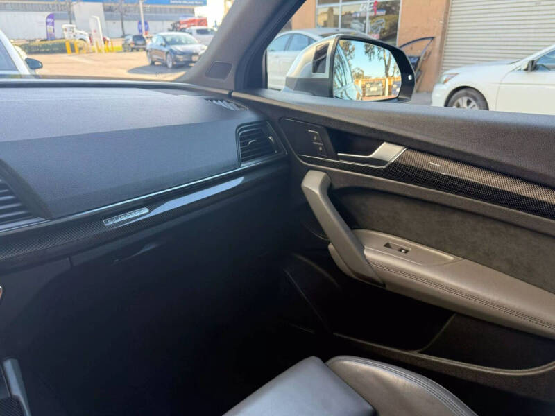 2018 Audi SQ5 3.0T quattro Premium Plus