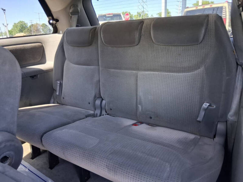 2008 Toyota Sienna LE 7-Passenger