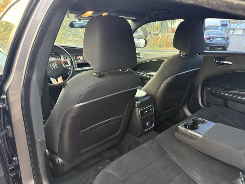 2014 Dodge Charger SE