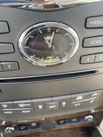 2014 Infiniti QX80