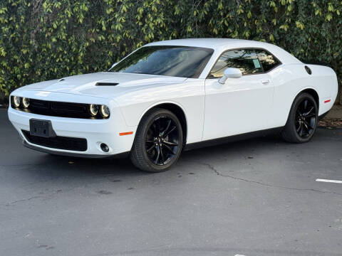 2018 Dodge Challenger SXT
