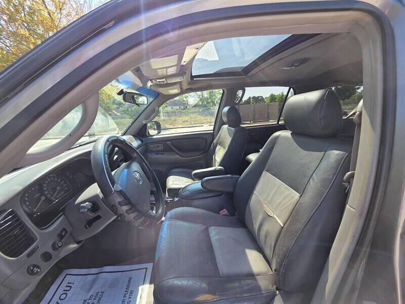 2006 Toyota Sequoia SR5