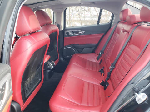 2017 Alfa Romeo Giulia Ti