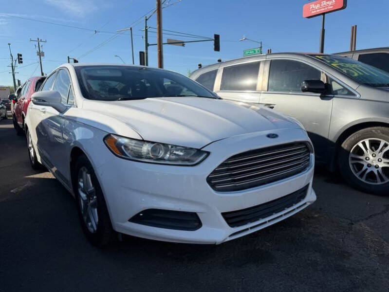 2015 Ford Fusion SE