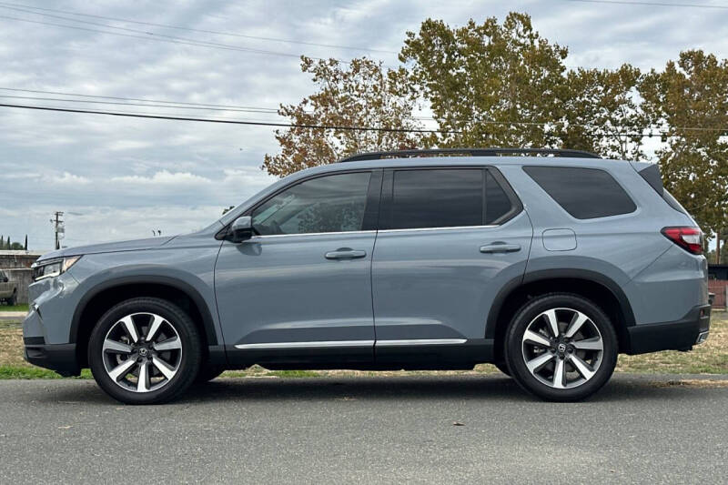 2023 Honda Pilot Touring