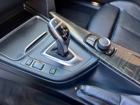 2016 BMW 3 Series 328i