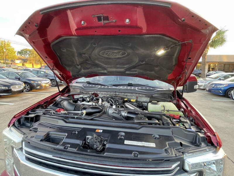 2019 Ford F-250 Super Duty Lariat