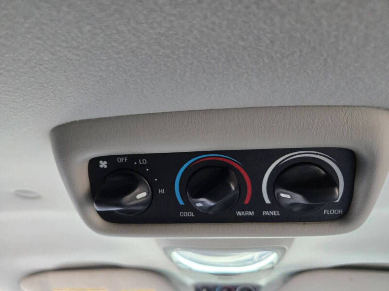 2004 Ford Excursion