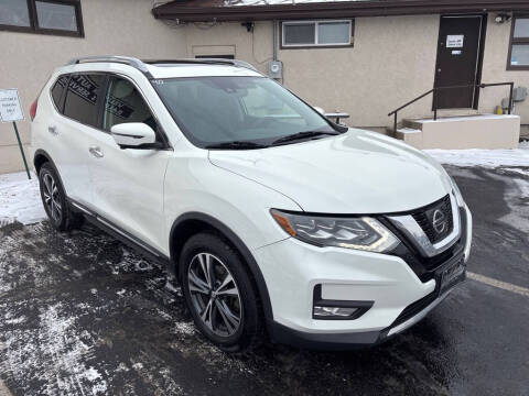 2017 Nissan Rogue for sale at VELISHEK AUTO SALES in Prior Lake MN