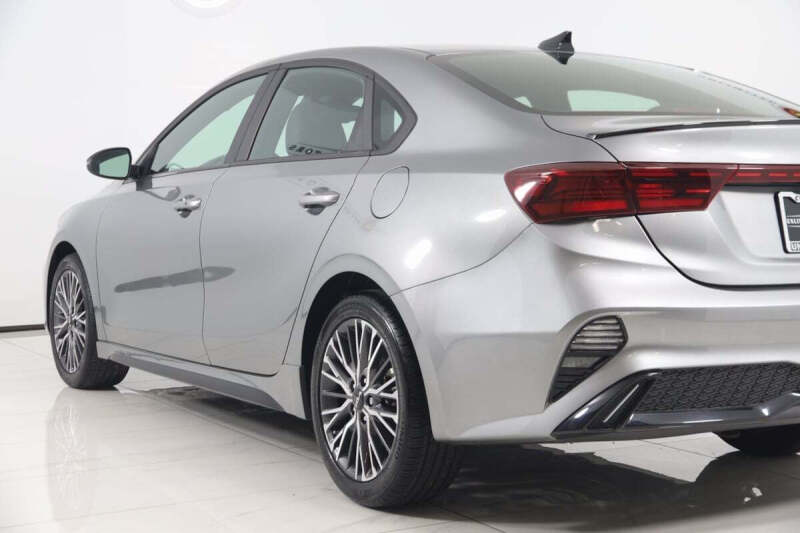 2022 Kia Forte GT Line