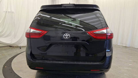 2020 Toyota Sienna L 7-Passenger