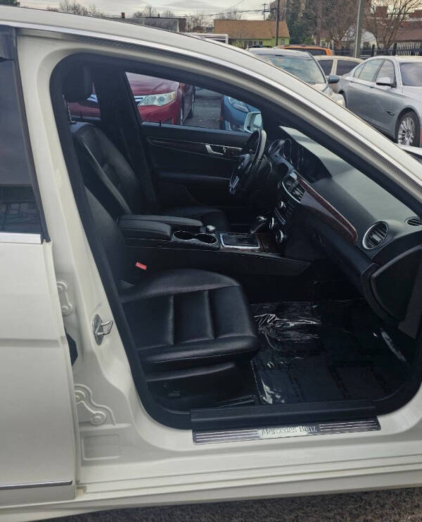 2012 Mercedes-Benz C-Class C 300 Sport 4MATIC