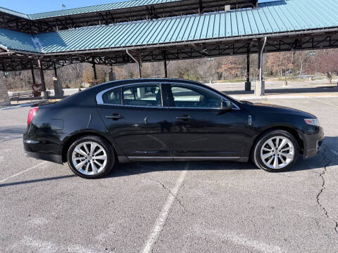 2010 Lincoln MKS