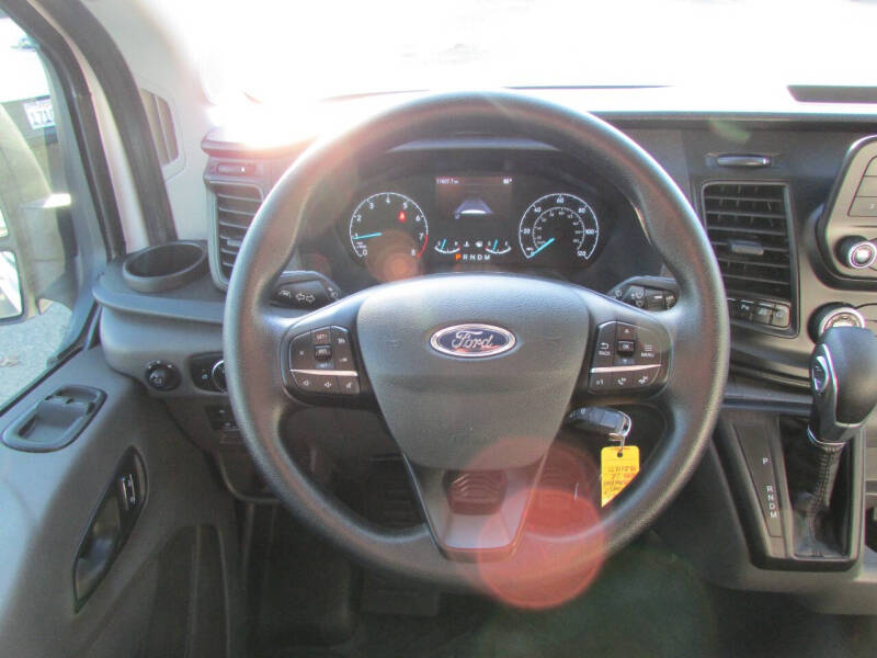 2024 Ford Transit 250