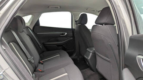 2023 Hyundai Sonata SE