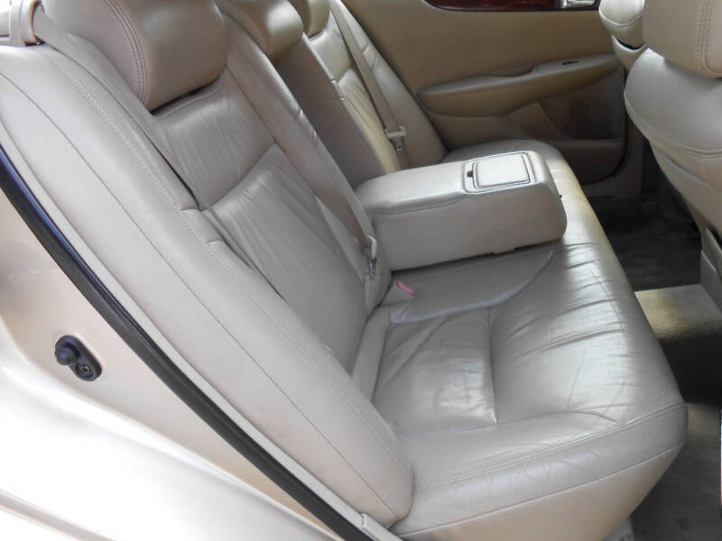 2002 Lexus ES 300