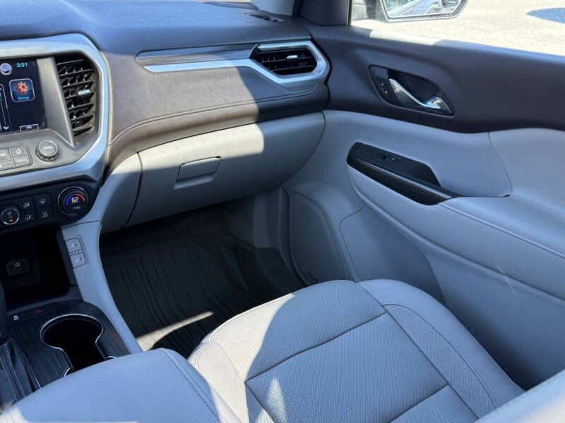 2018 GMC Acadia SLT-1