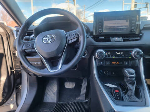 2019 Toyota RAV4 XLE Premium