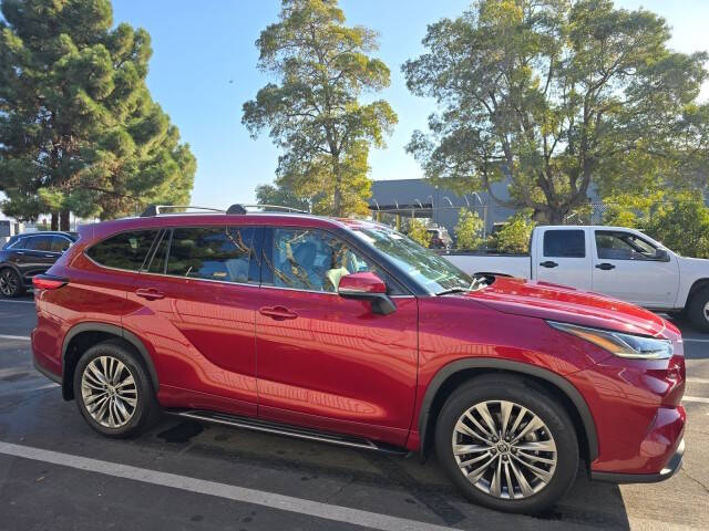 2021 Toyota Highlander Platinum
