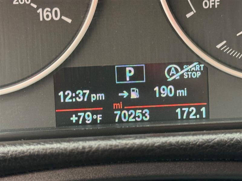 2015 BMW 3 Series 320i