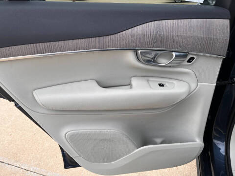 2023 Volvo XC90 B6 Plus Bright Theme 6P