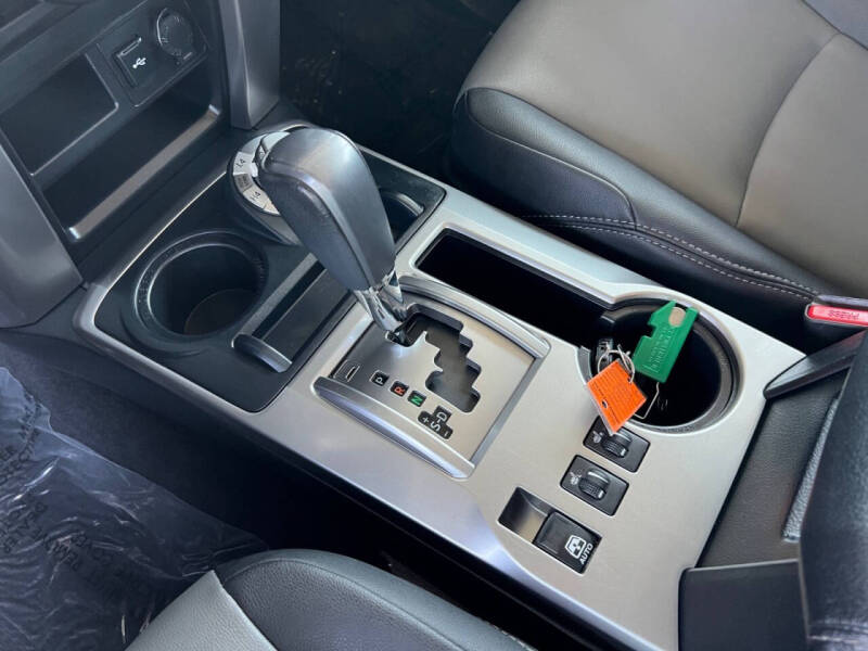 2023 Toyota 4Runner SR5 Premium