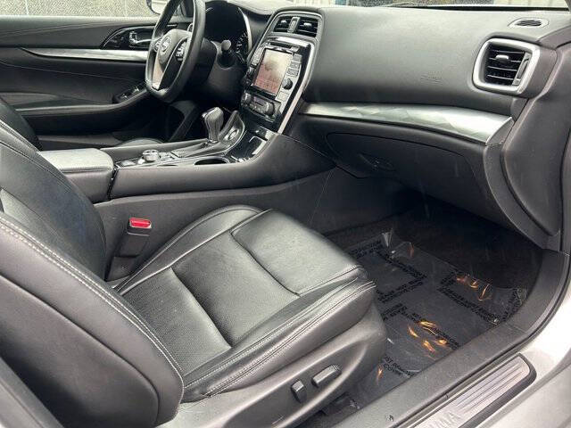 2022 Nissan Maxima 3.5 SV