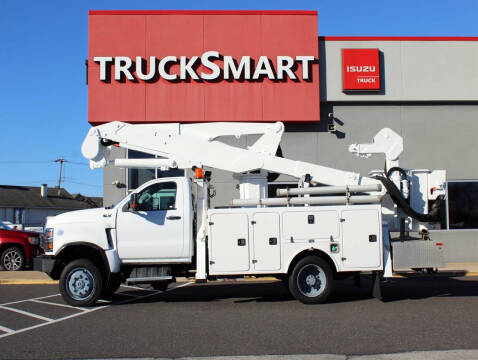 2019 International CV515