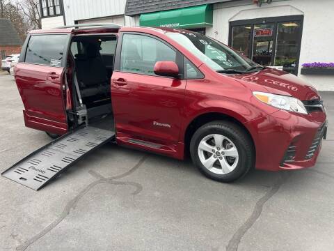 2020 Toyota Sienna for sale at Auto Sales Center Inc in Holyoke MA