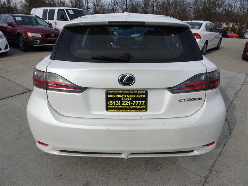 2011 Lexus CT 200h Premium