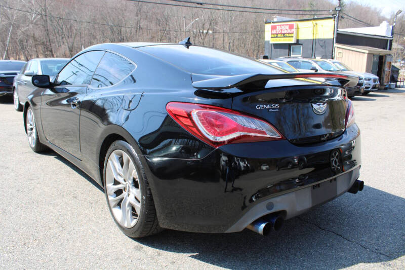 2013 Hyundai Genesis Coupe 3.8 Track