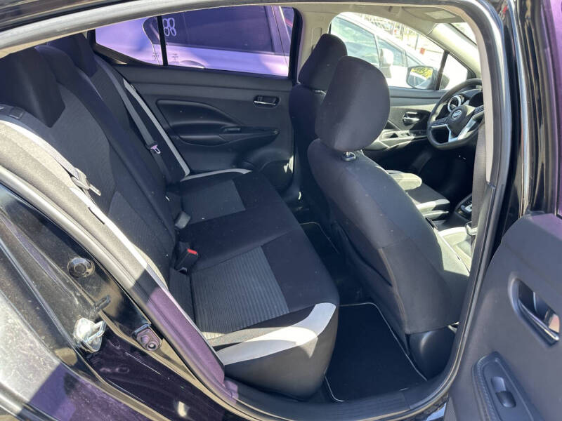 2020 Nissan Versa SV