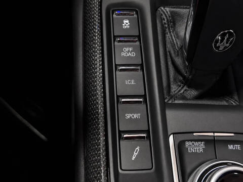 2022 Maserati Levante Modena