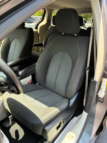 2020 Chrysler Pacifica Touring