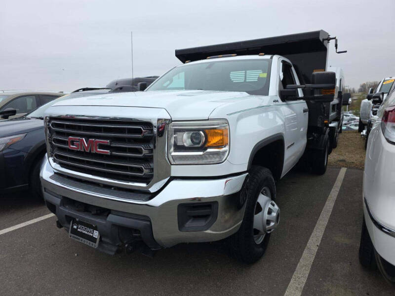 2016 GMC Sierra 3500 Chassis Cab Base's photo