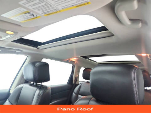 2017 Nissan Pathfinder Platinum