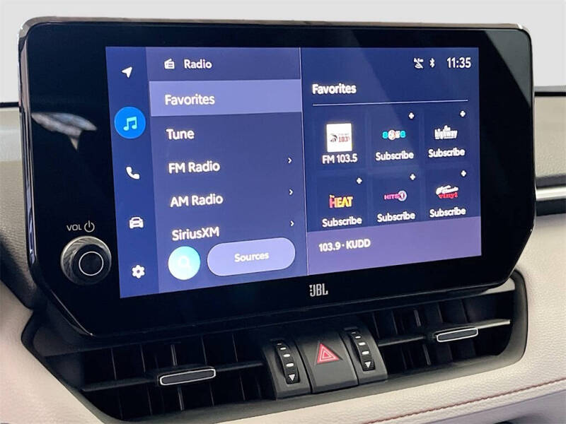 2025 Toyota RAV4 Hybrid XLE Premium