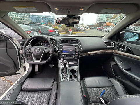 2016 Nissan Maxima Platinum