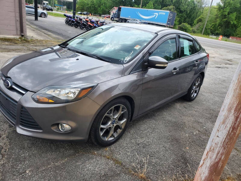 Image 2 of 2013 Ford Focus SE